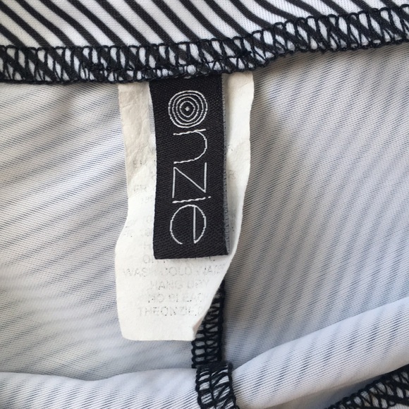 Onzie crop leggings - Picture 2 of 3